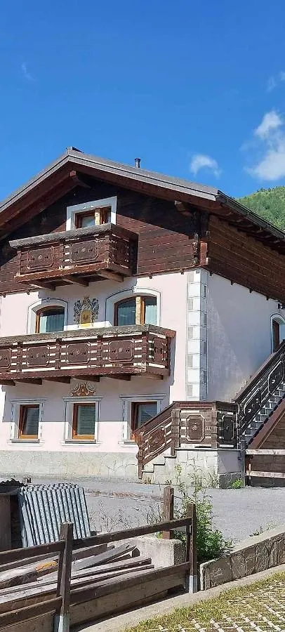Casa Emma Vacanze Livigno Apartment
